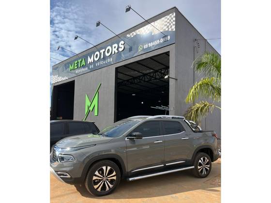 FIAT TORO 2.2 TURBO DIESEL VOLCANO 4WD AT9 FIAT TORO 2.2 TURBO DIESEL VOLCANO 4WD AT9